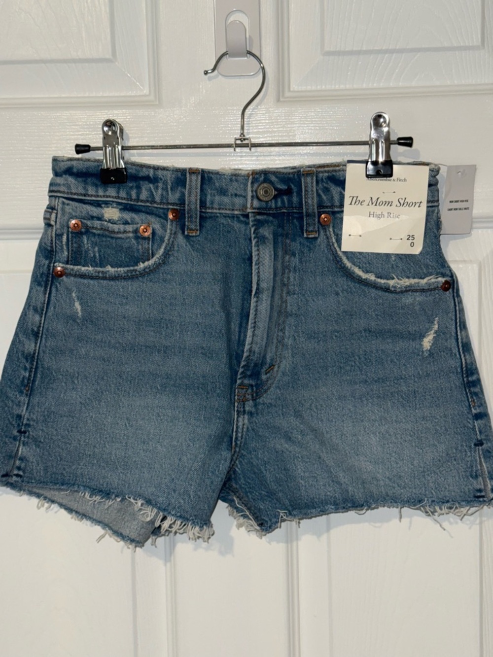 Abercrombie & Fitch Mom High-Rise Denim Shorts - Medium Blue